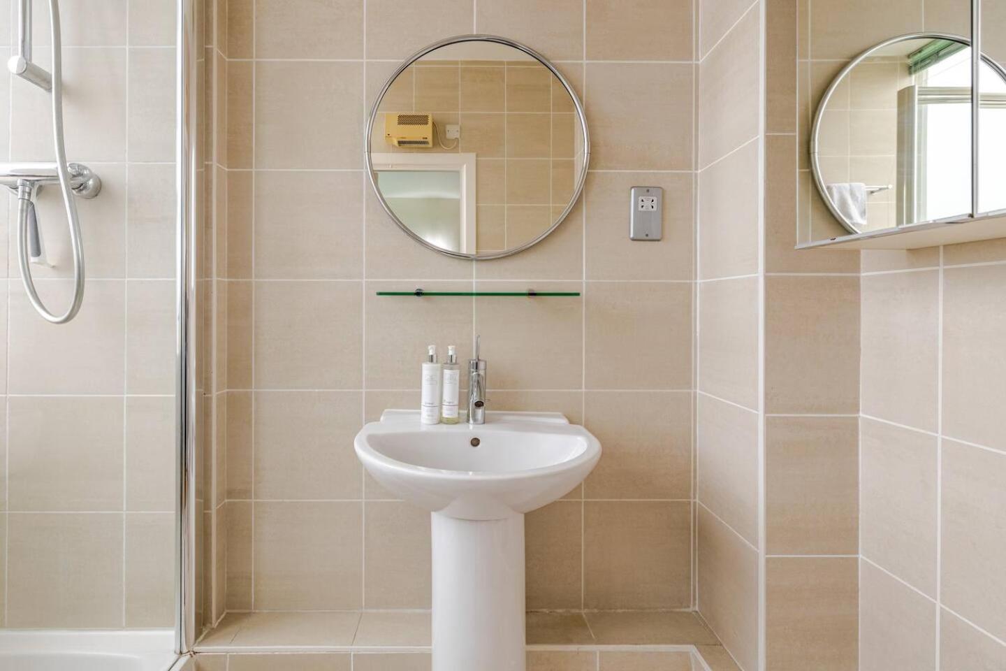 Large Modern Penthouse - 4 Beds 3 Baths By Tower Bridge Londres