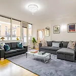 Large Modern Penthouse - 4 Beds 3 Baths By Tower Bridge