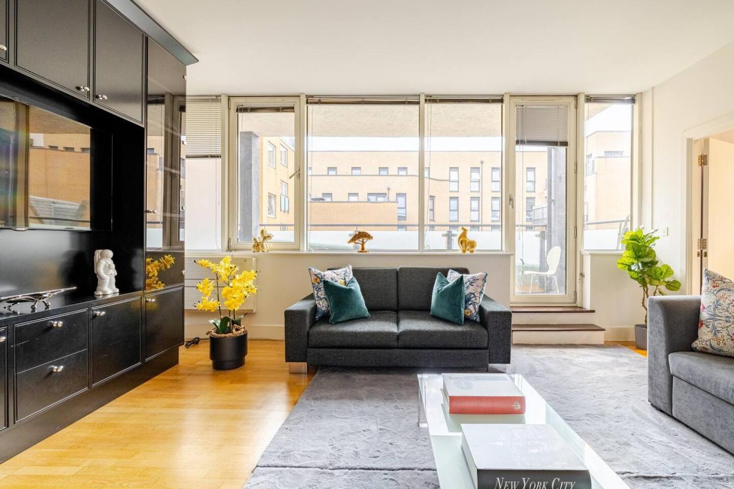 Large Modern Penthouse - 4 Beds 3 Baths By Tower Bridge * Londres